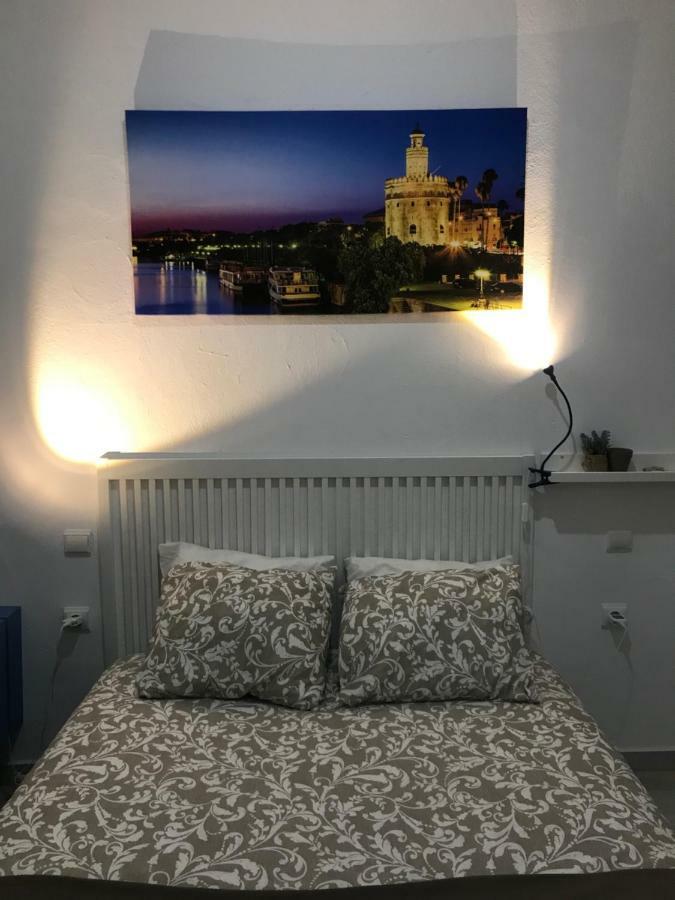 Santas Patronas Street Center Apartman Sevilla Kültér fotó