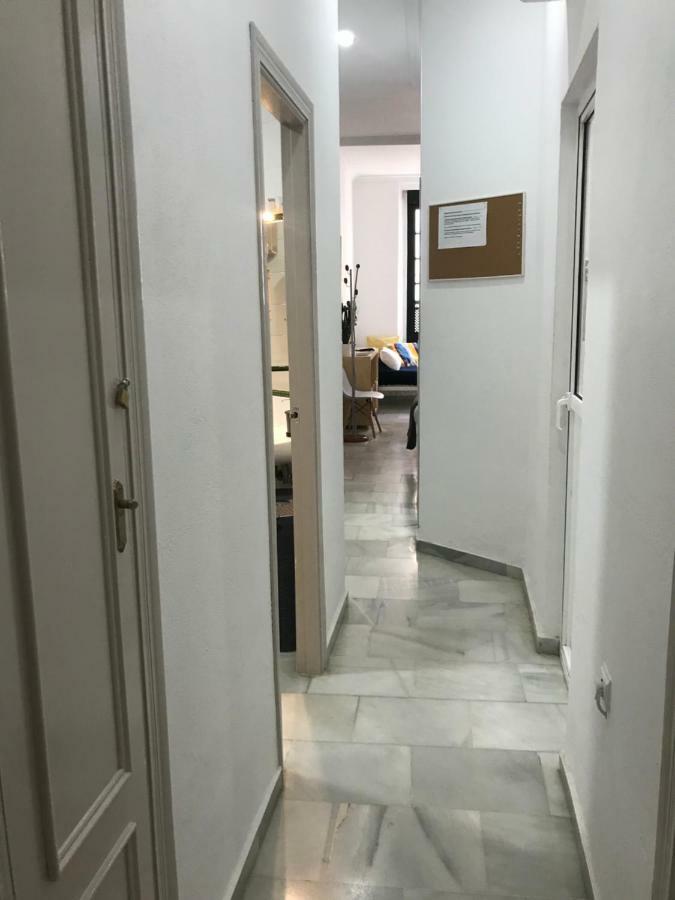 Santas Patronas Street Center Apartman Sevilla Kültér fotó