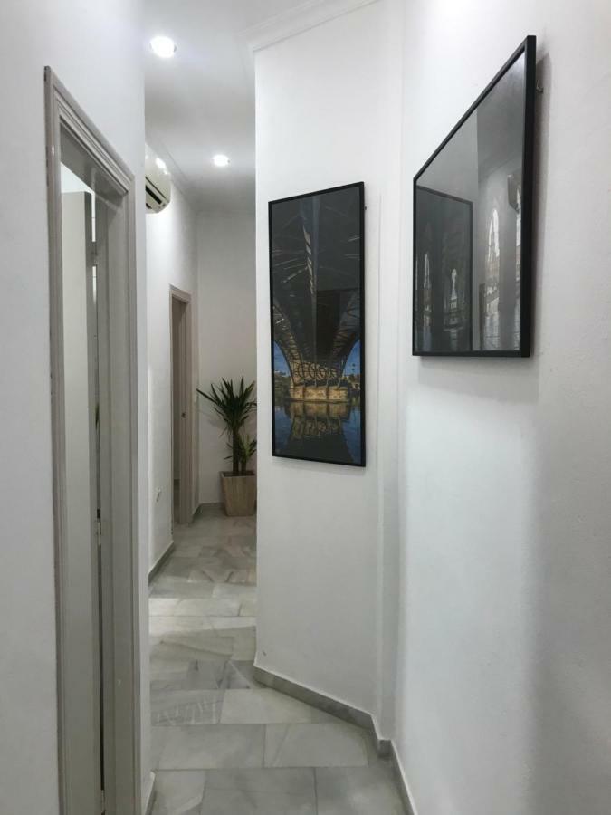 Santas Patronas Street Center Apartman Sevilla Kültér fotó